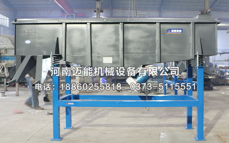 湖州市525-4P碳化硅直線(xiàn)振動(dòng)篩已發(fā)貨，請(qǐng)張經(jīng)理注意查收！